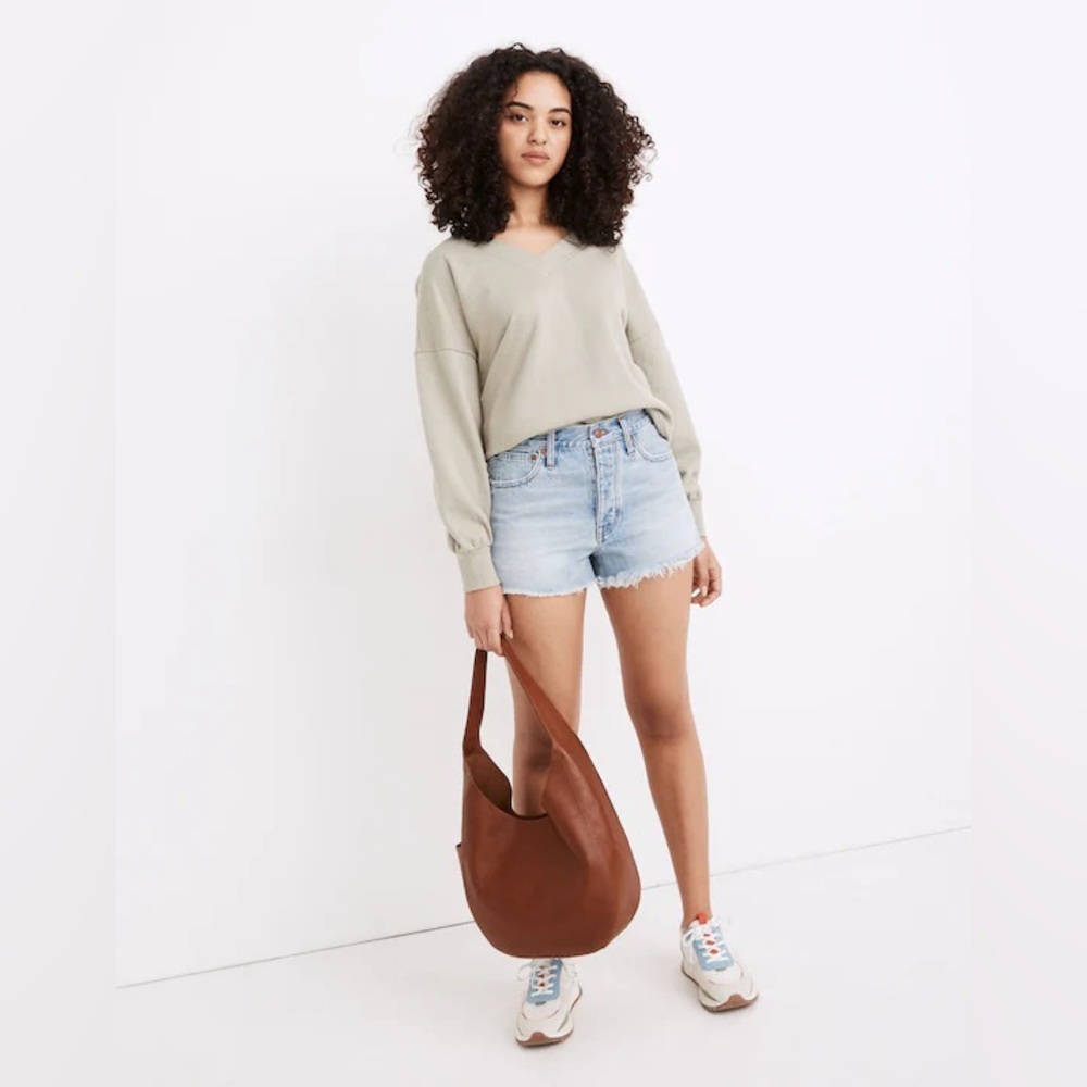 🆕 Madewell Curvy Relaxed Denim Shorts in Cedarcroft Wash